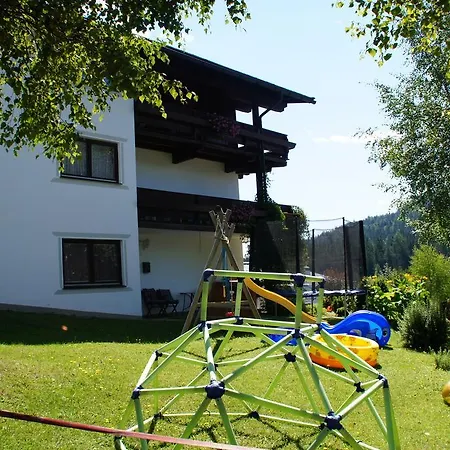 Haus Schonherr Apartamento *